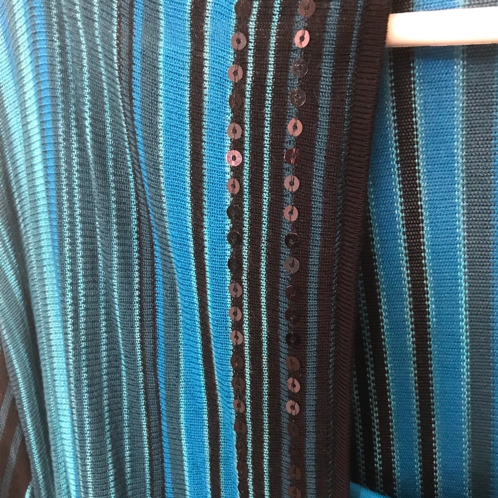 Sweater - Picture 3 of 5